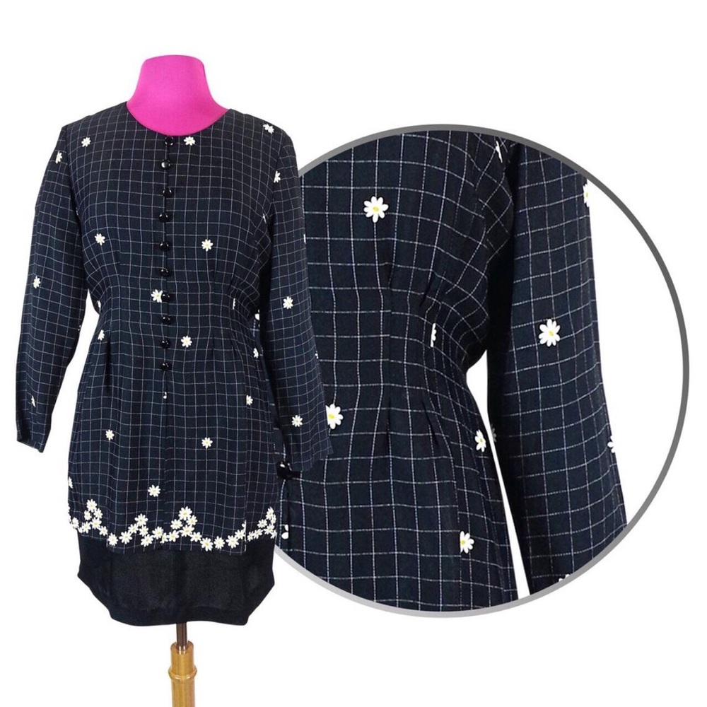 Cottage core midi dress daisy floral grid 80s Vintage Rayon Plaid Southern Belle